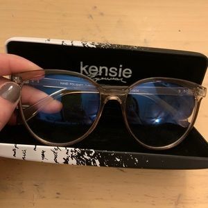 Blue light glasses 👓